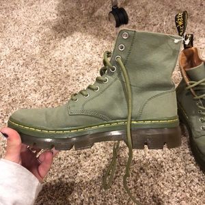 Doc marten olive green docs
